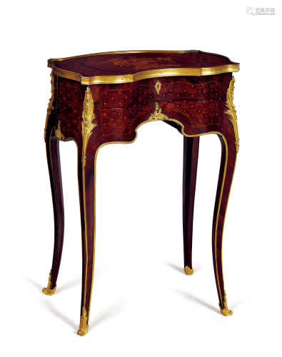 约1900年 法国路易十五风格抽屉沙龙珠宝桌