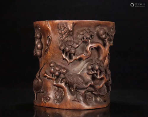 A OLD CHENXIANG WOOD CARVED BRUSH POT