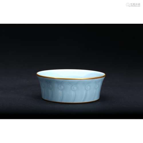 A CELADON-GLAZED WASHER