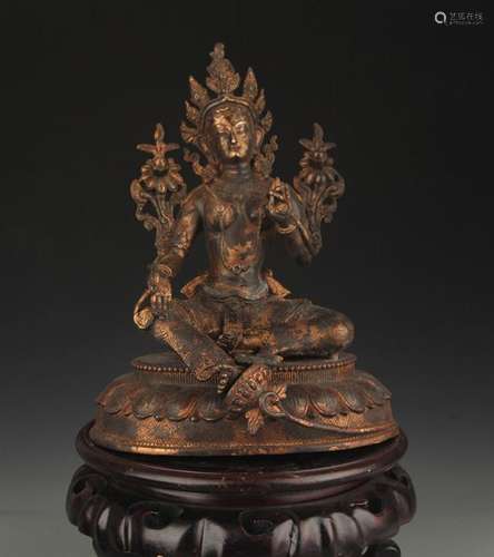 A BRONZE GREEN TARA STATUE STATUE