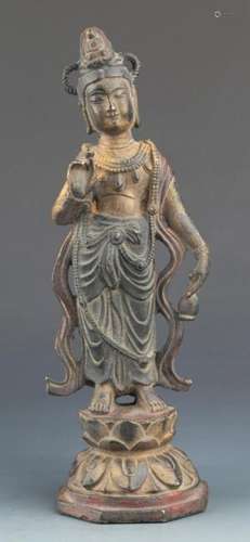 A BRONZE FIGURE OF GUANYIN