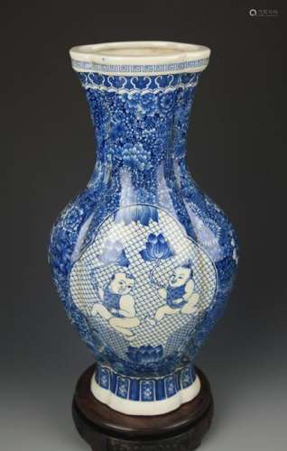 BLUE AND WHITE BOY PLAYING PATTERN PORCELAIN VASE