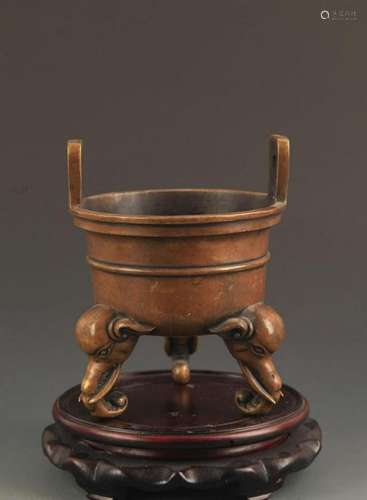 AN ELEPHANT FOOT DOUBLE EAR BRONZE CENSER