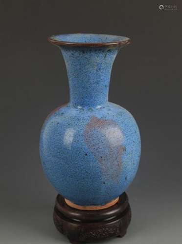 A LU JUN GLAZE LIGHT BLUE COLOR JAR