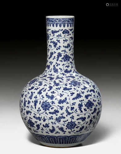 TIANQIU-VASE.