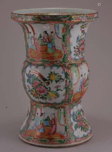 Porcelain beaker vase. China. 19th century. Rose Medallion ware.   12 1/2
