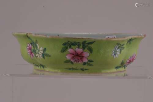 Porcelain wall pocket. China. 19th century. D Shaped. Scafitto lime green color with Famille rose flowers.   6