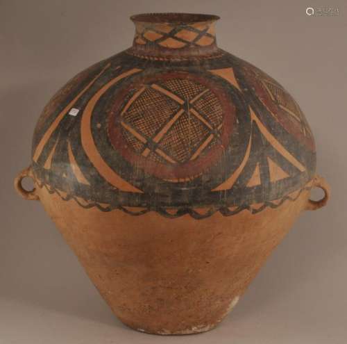 Pottery Jar. China. Neolithic period (2nd m BC). Yang Shao culture. Red and black decoration.  14-1/2