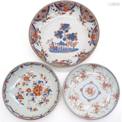 A Lot of 3 Imari Plates Floral decor, largest is 2...