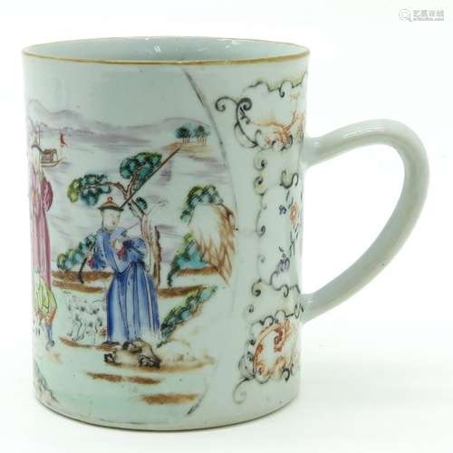 A Mandarin Decor Mug Depicting scene with Chinese ...