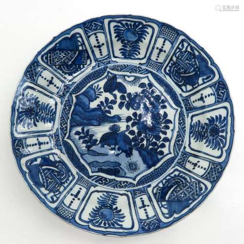 A Blue and White Wanli Plate Depicting birds with ...