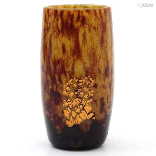 A Daum Nancy Vase Gold decor, 12 cm. Tall.		A Dau...