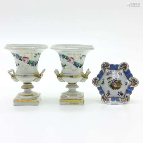 A Lot of 19th Century European Pottery 3 pieces, t...