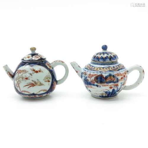 A Lot of 2 Imari Decor Teapots Tallest is 11 cm., ...