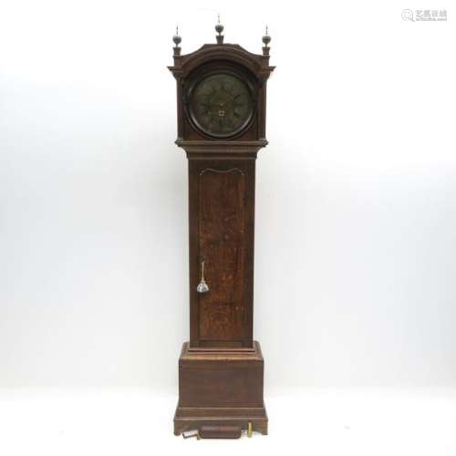 An 18th Century English Standing Clock 220 cm. Tal...