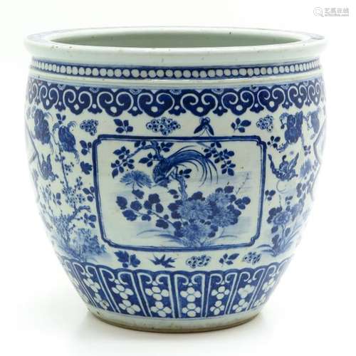 A Blue and White Fish Bowl Depicting flowers, 36 c...