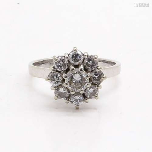 A Ladies 14KWG Diamond Ring Set with 9 diamonds, l...