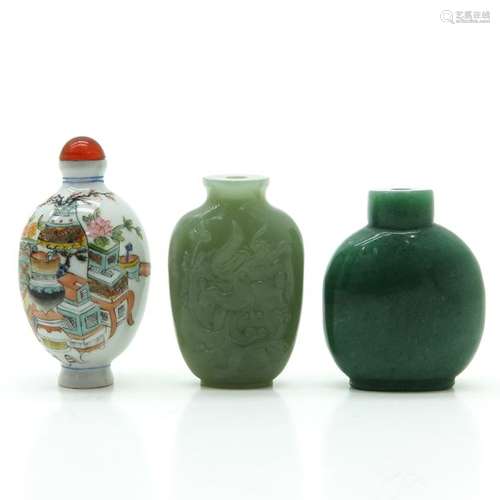 A Lot of 3 Chinese Snuff Bottles Including a carve...