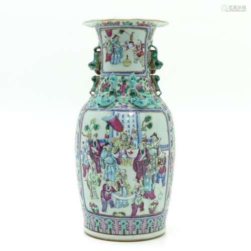A Cantonese Vase Depicting gathering of Chinese me...
