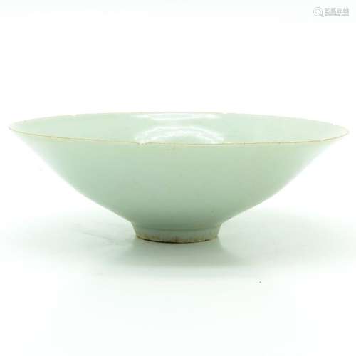 A Celadon Bowl 23 cm. In diameter.		A Celadon Bow...