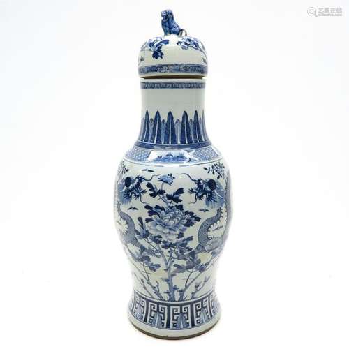 A Large Blue and White Vase with Cover Floral deco...