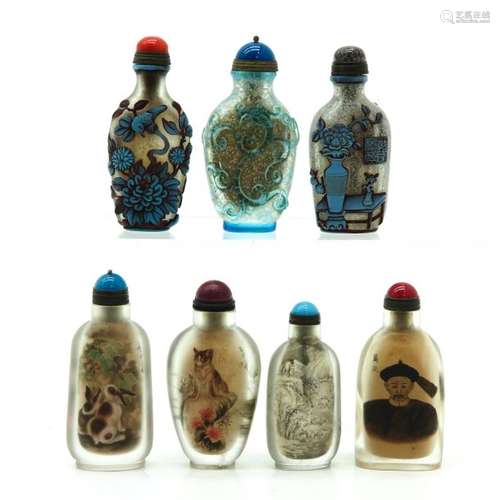 A Lot of 7 Snuff Bottles Including glass and cryst...