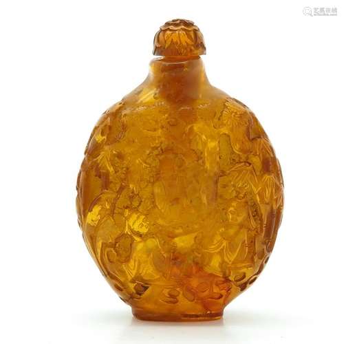 A Chinese Snuff Bottle 7 cm. Tall.		A Chinese Snu...