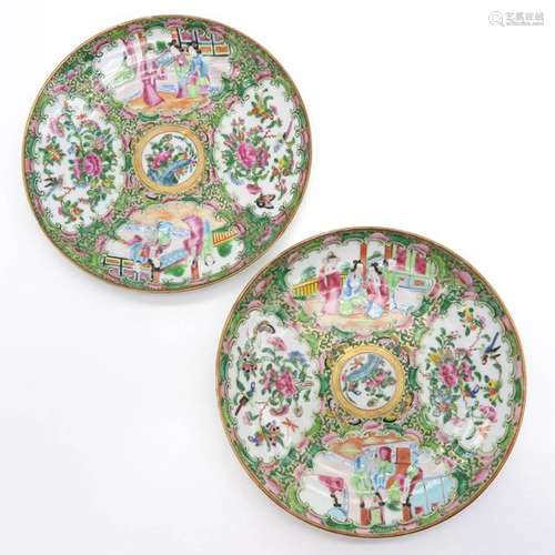 A Pair of Cantonese Plates 22 cm. In diameter, chi...