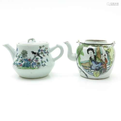 A Lot of 2 Polychrome Teapots Tallest is 11 cm., c...