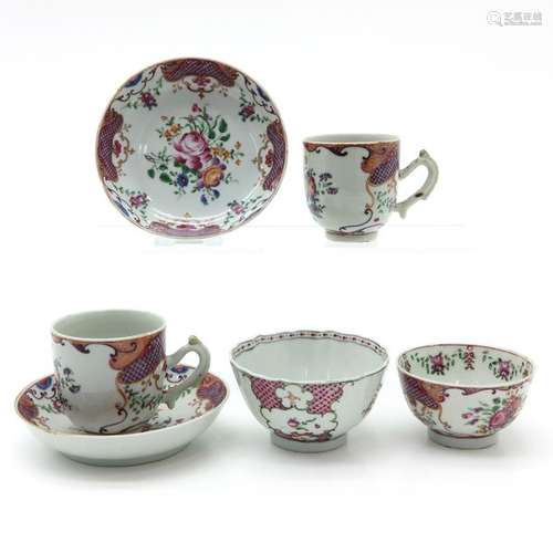 Lot of Qianlong Cup and Saucers 2 cups with handle...