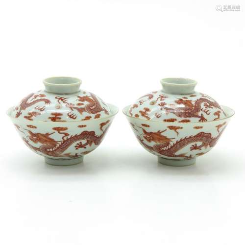 A Pair of Dragon Cups with Covers Red dragon and c...