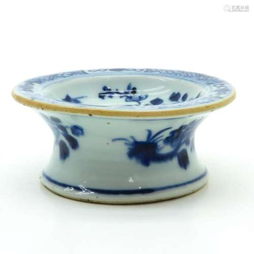 A Blue and White Salt Cellar Floral decor, 9 cm. I...