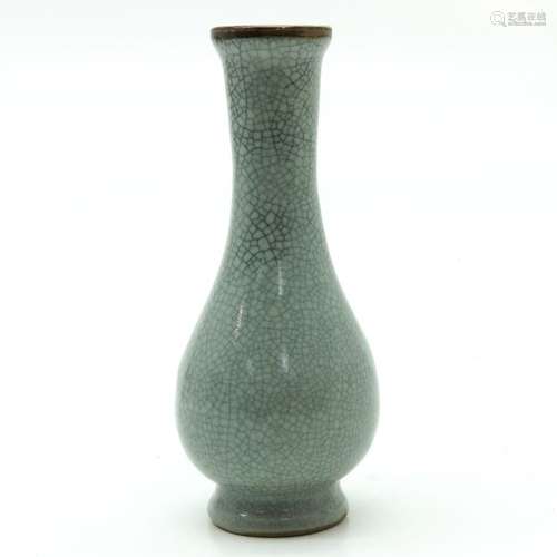 A Crackleware Decor Vase 17 cm. Tall.		A Cracklew...