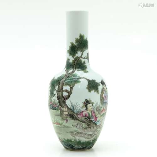 A Polychrome Decor Vase Depicting Chinese ladies i...