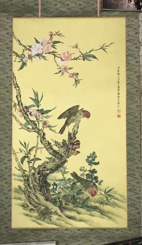 A CHINESE PAINTING OF BIRD AND FLOWER