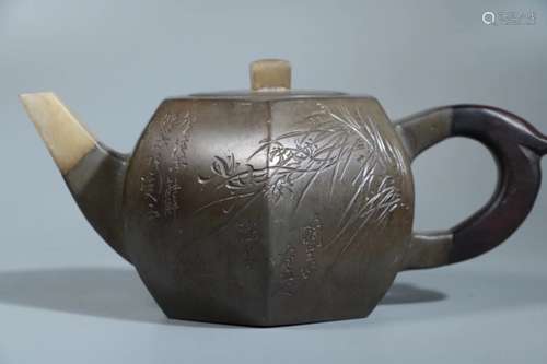 A ZISHA FACETED TEAPOT