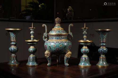 A SET OF CLOISONNE ALTAR ORNAMENT