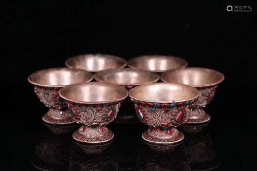 A SET OF TIBETAN OLD SILVER BOWLS