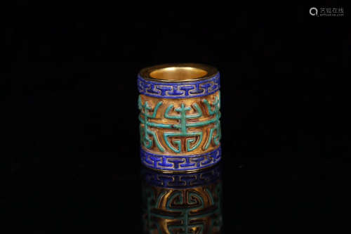 17-19TH CENTURY, A TUANSHOU PATTERN GILT BRONZE RING, QING DYNASTY