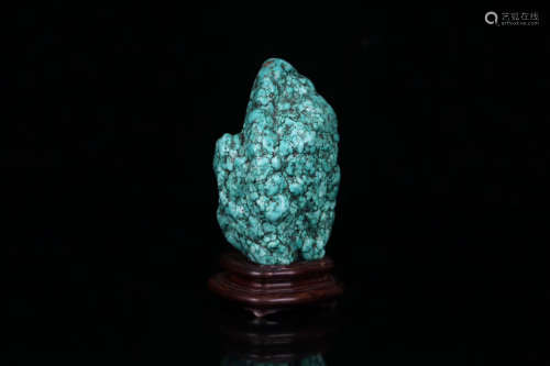 17TH-19TH CENTURY, A NATURAL TURQUOISE ROCKERY ORNAMENT, QING DYNASTY