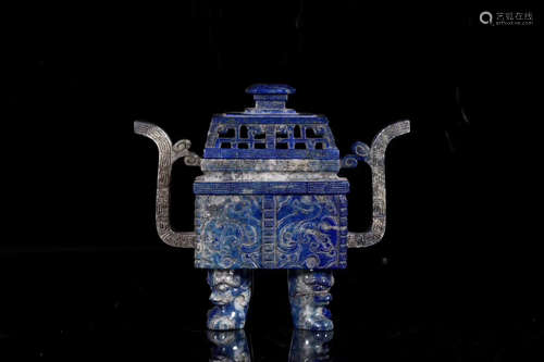 17-19TH CENTURY, A SQUARE TRIPOD SHAPED LAPIS LAZULI CENSER, QING DYNASTY