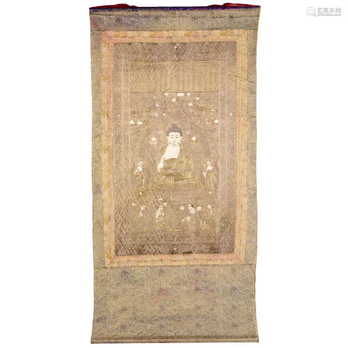 ƒ GRAND THANGKA VERTICAL<R>en satin de soie beige