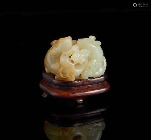 CHINESE JADE CARVED MYTHICAL ANIMAL GROUP