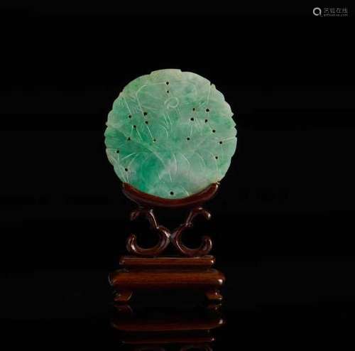 CHINESE JADEITE CARVED CIRCULAR PLAQUE