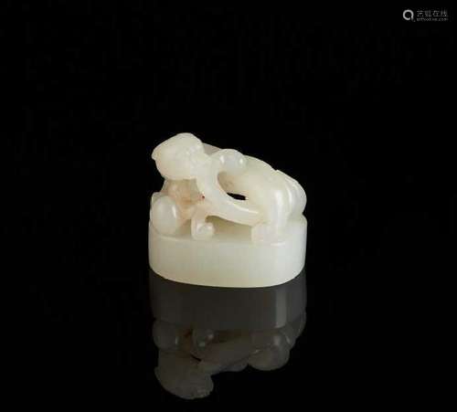 CHINESE WHITE JADE CARVED SEAL