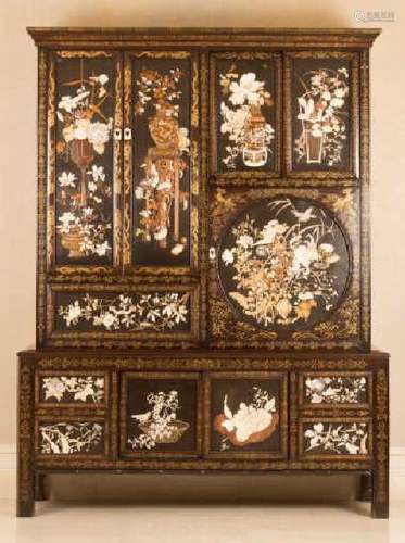 JAPANESE INLAID AND LACQUERED HARDWOOD CABINET