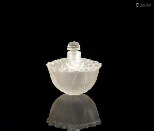 RENE LALIQUE HELENE SCENT BOTTLE