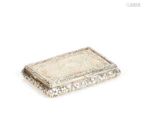CHINESE EXPORT SILVER SNUFF BOX