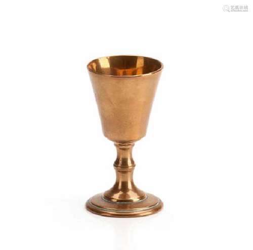 18TH C BRONZE FIRING CUP