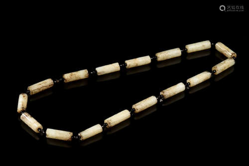 JADE CARVED CYLINDRICAL BEAD NECKLACE